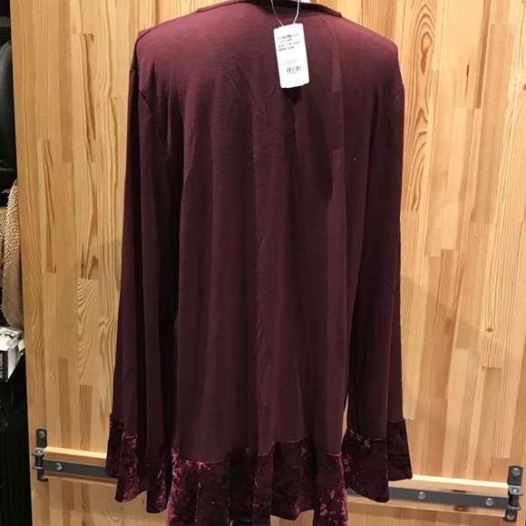 NWT Burgundy Tunic - Picture 5 of 7